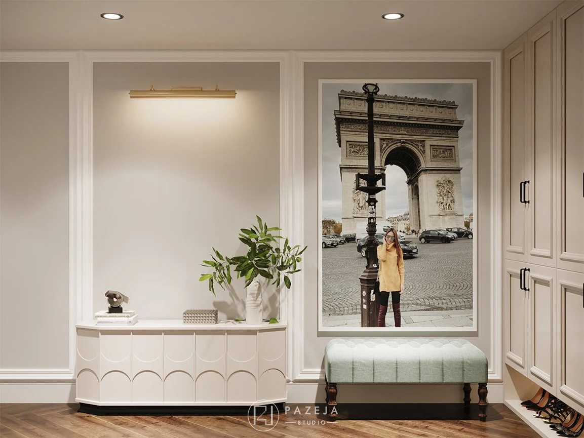 QUEEN CORNER KING PALACE